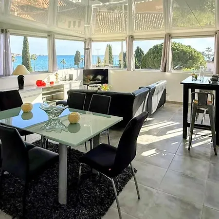 Holiday home Superbe Vue Sur La Baie De Bandol , 200 M Des Plages *